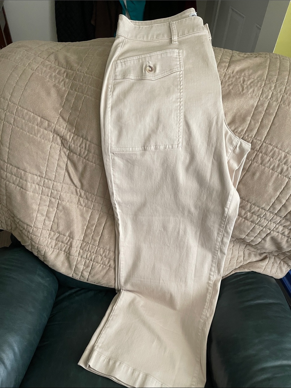 Studio Blue Women’s Cream Casual Cotton Pants with Patch Pockets